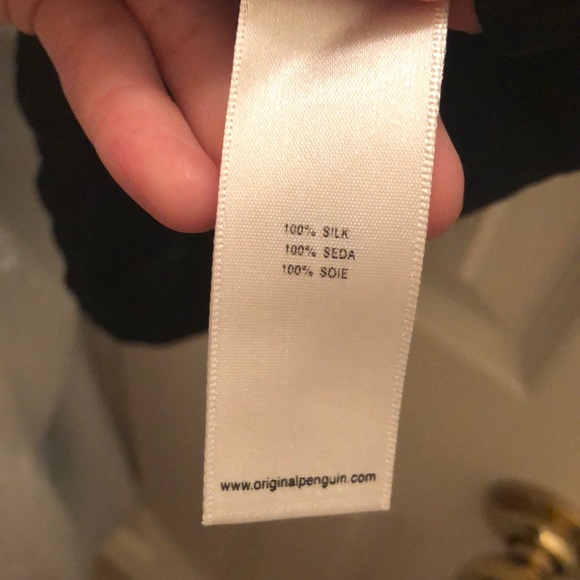 Silk sleeveless blouse - Picture 4 of 4